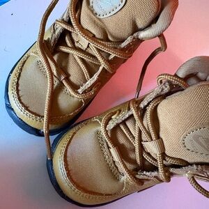 2 pairs toddler shoes Nike and Converse